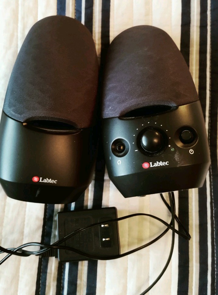 Labtec Spin 75 Speakers Model S 0082A