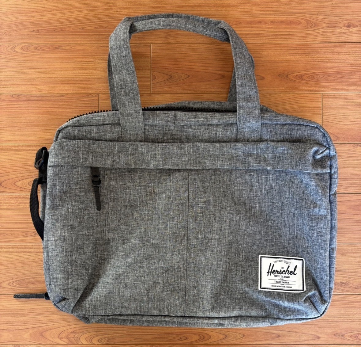 NWT Herschel Tech Gibson Laptop Messenger Shoulder Bag in Raven Crosshatch 16"