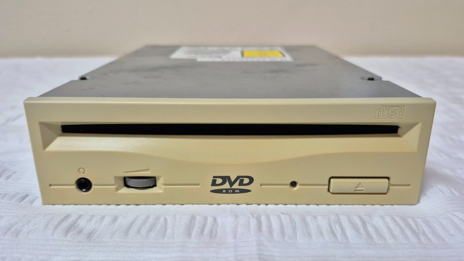 AOpen DVD-1640 PRO-A Slot-Load IDE DVD-ROM Drive Retro Beige PC Tested w/ Cables
