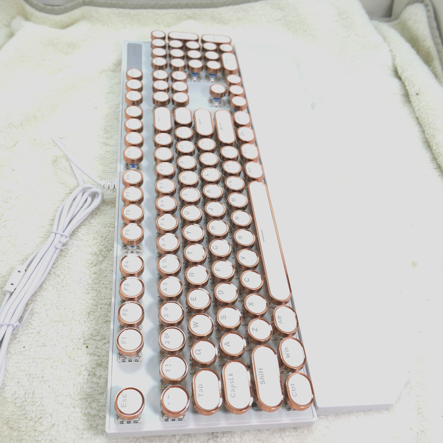 Wired  MageGee MK-Storm Mechanical Gaming Keyboard