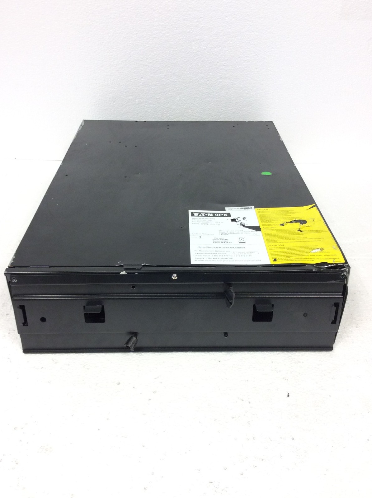 Eaton 9PXEBM180RT Extended Battery Module EBM 9000-3091-00P, No Batteries, READ