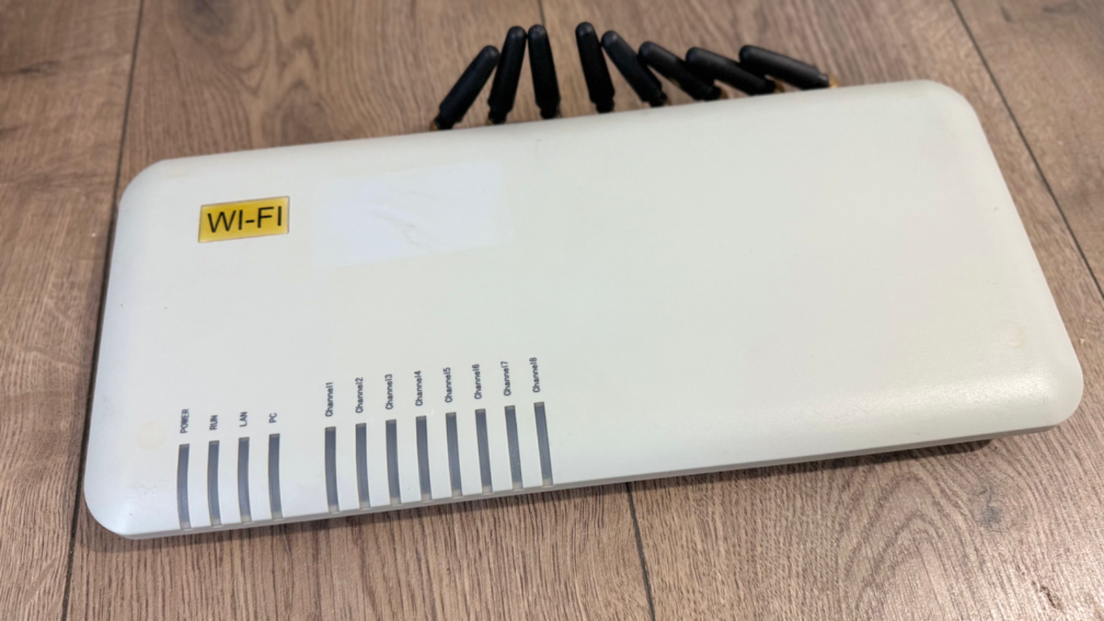 GOIP 8 - VOIP-GSM GATEWAY FOR 8 CHANNELS