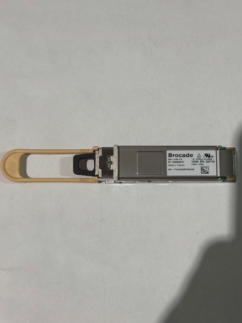 BROCADE 57-1000508-01 100GE BASE-SR4 QSFP28 TRANSCEIVER 03KT224-03-CT