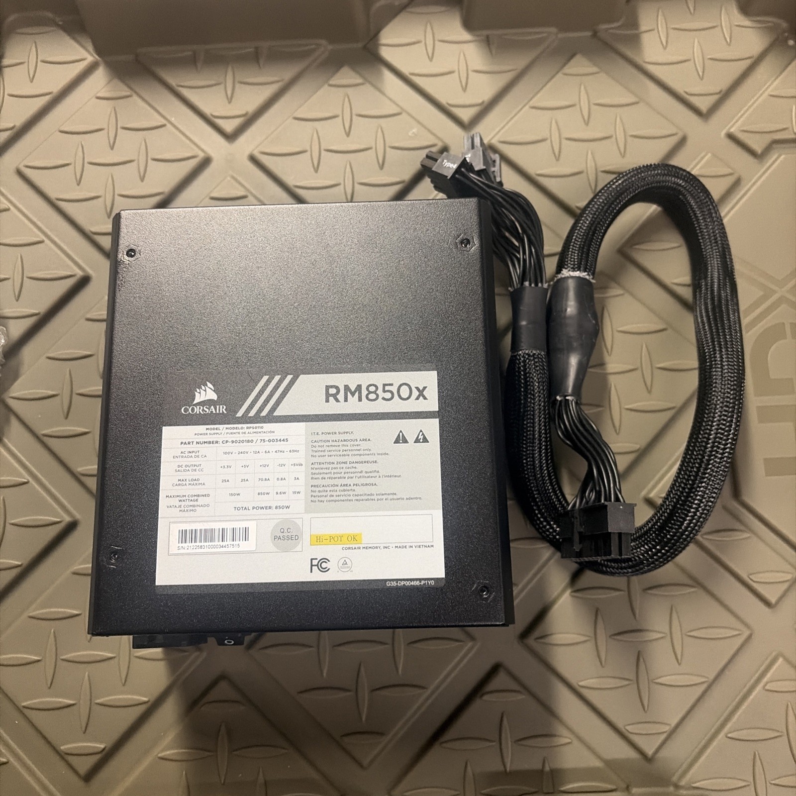Corsair CP-CP-9020093 RM850x RPS0017 850W ATX Power Supply New Open Box 1 Cable