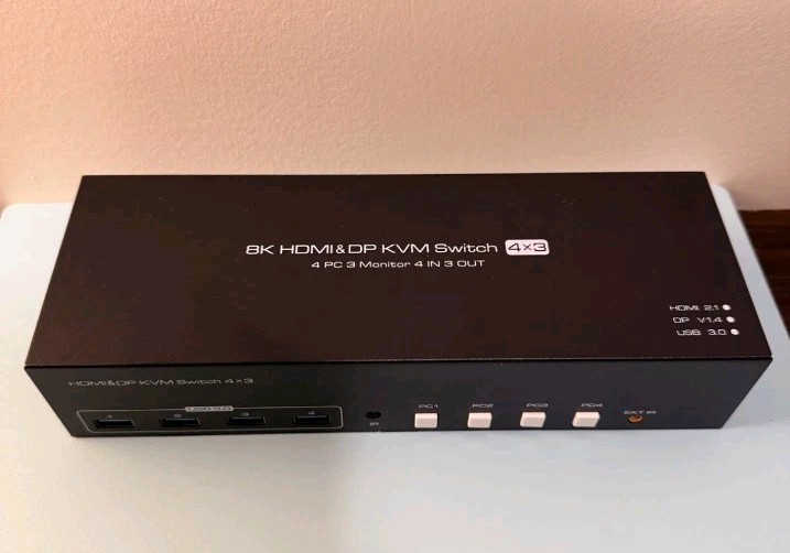 KVM Switch 4 PCs 3 Monitors 8K HDMI 2.1 DP 1.4 USB 3.0