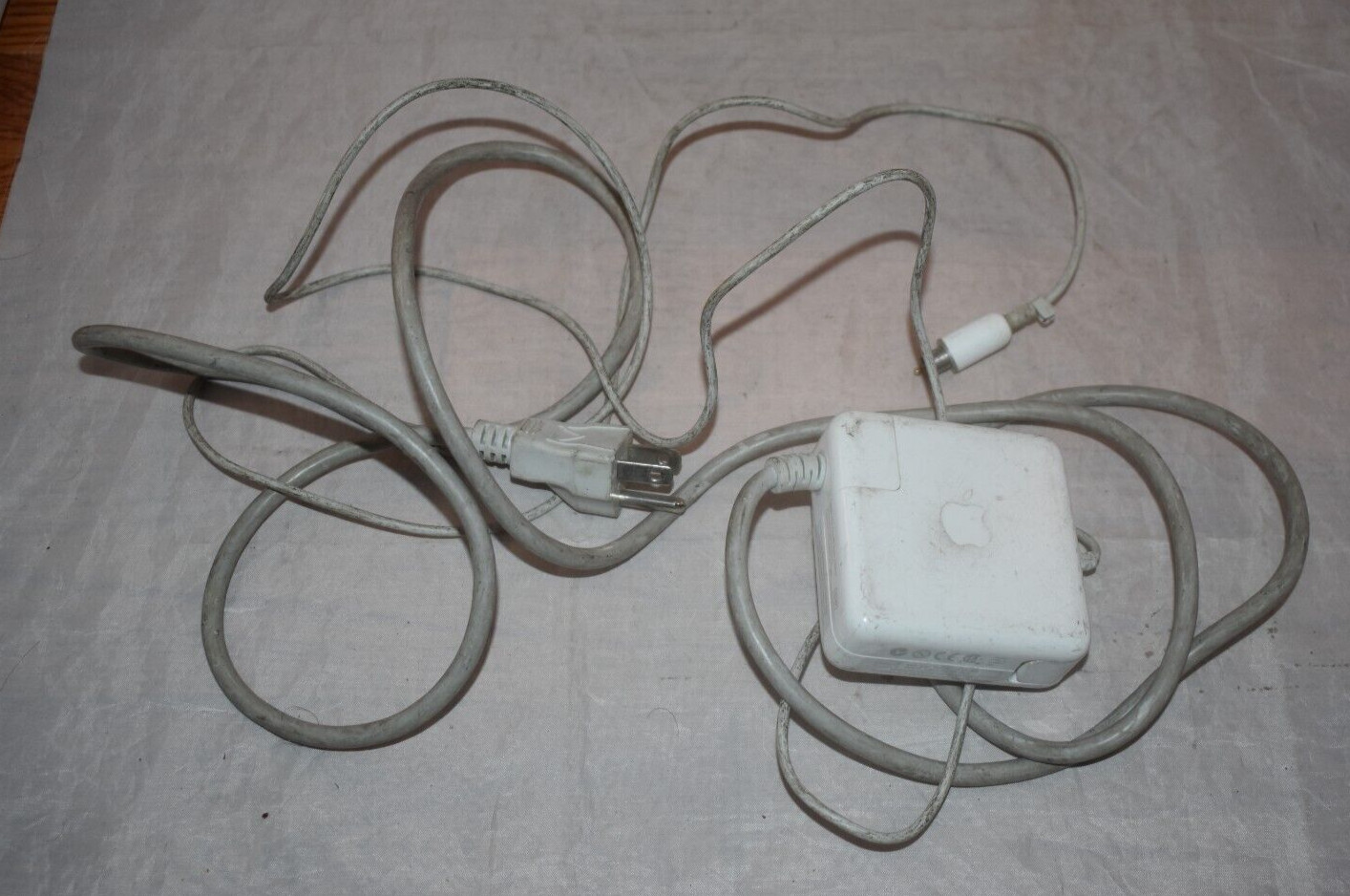 Apple 45W Portable Power Adapter Used Electronics Quality