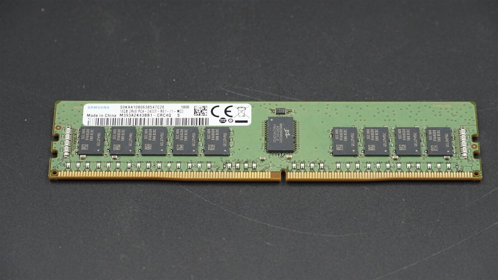 M393A2K43BB1-CRC SAMSUNG 16GB (1X16GB) 2RX8 PC4-2400T DDR4 Server Memory 