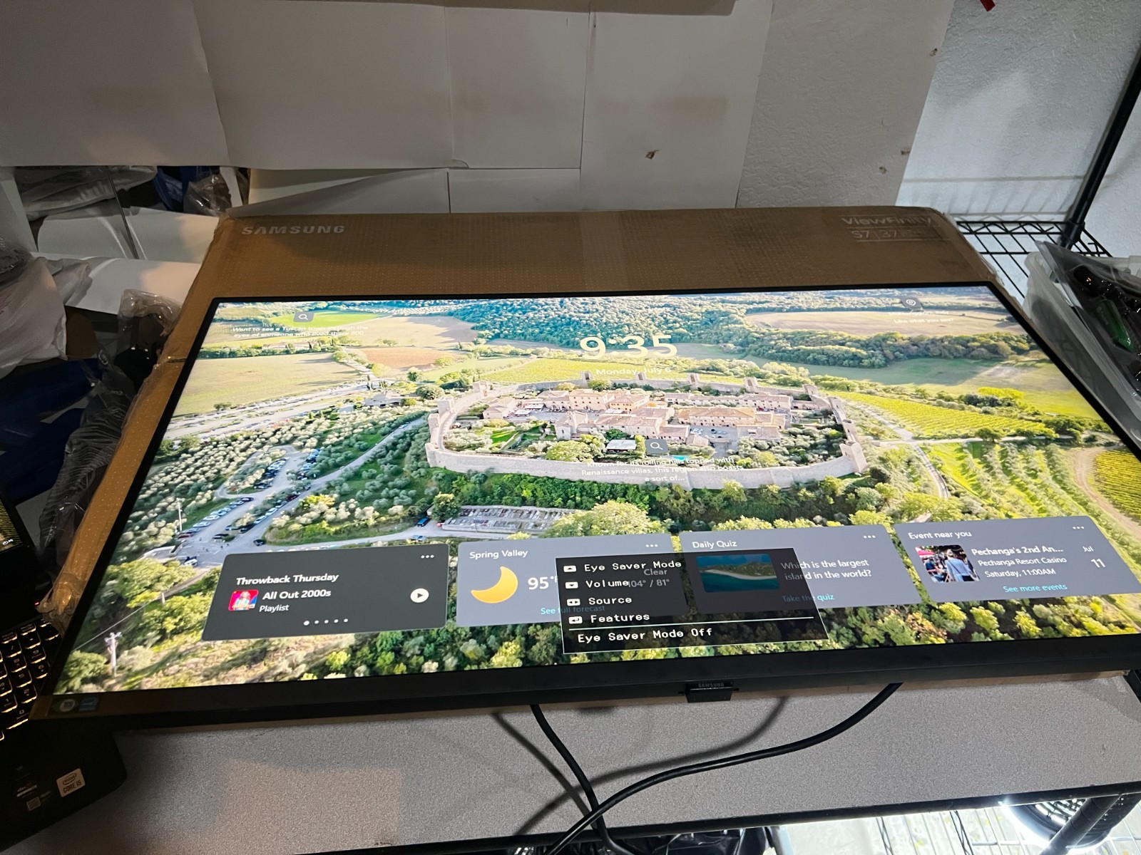 Open Box Samsung 37" VIEWFINITY S7 (S70D) 4K UHD HRD10 High Resolution Monitor