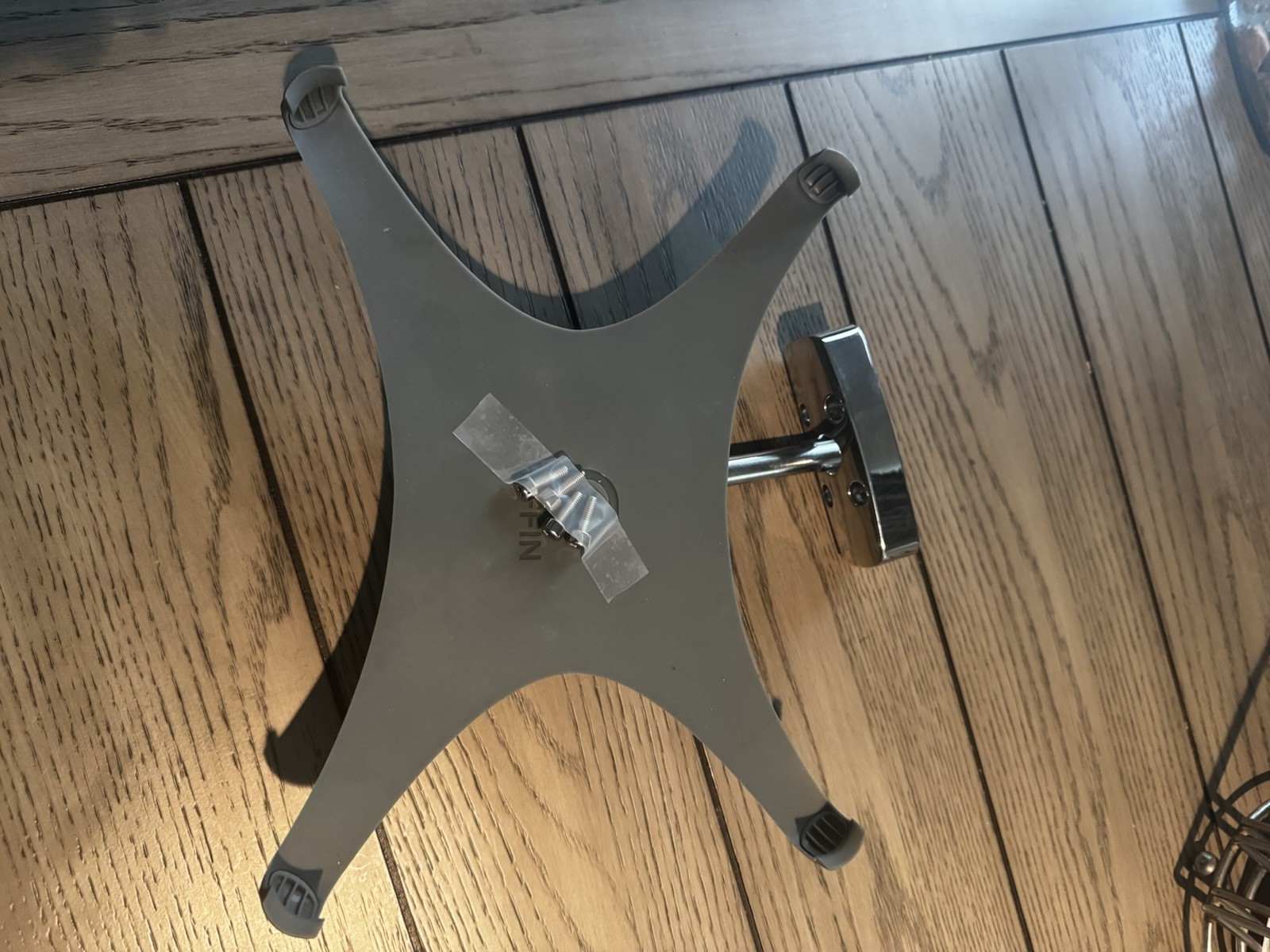 griffin under cabinet tablet mount