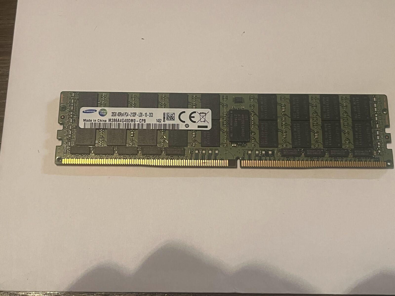 SAMSUNG 32GB 4DRX4 PC4-2133P DDR4 SERVER MEMORY RAM - M386A4G40DM0-CPB