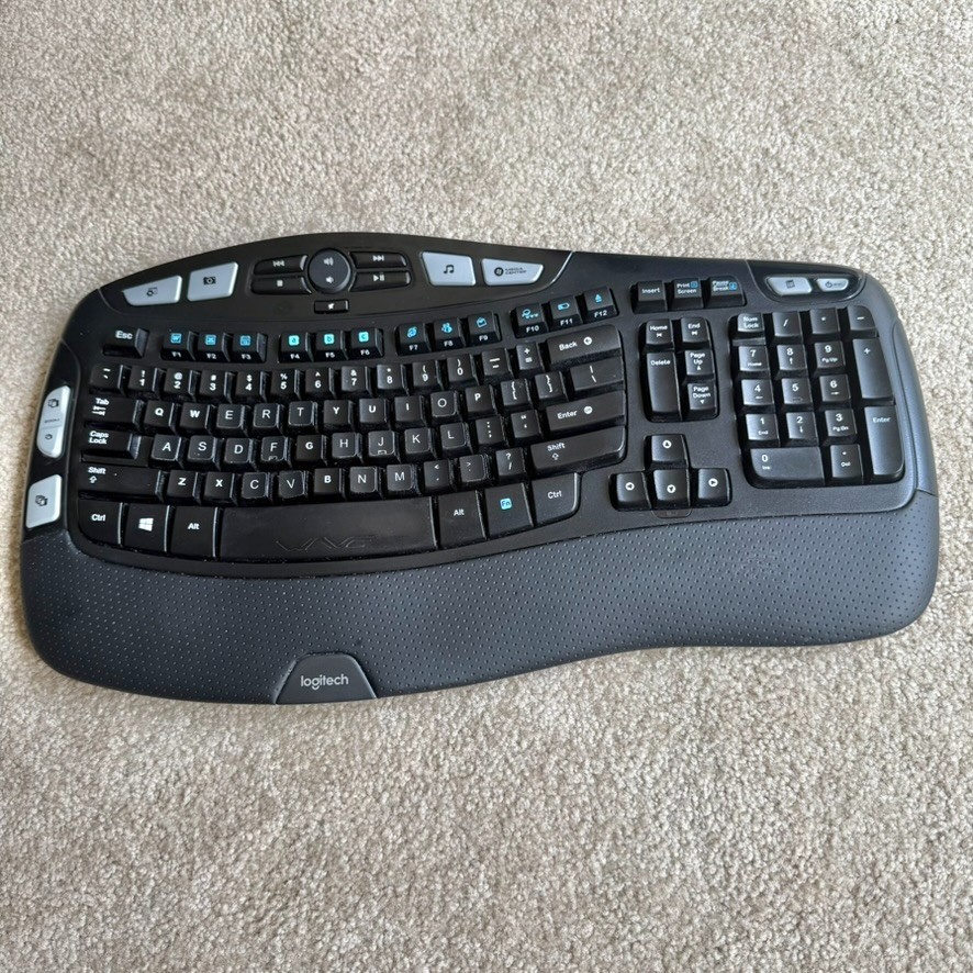 Logitech K350 Y-R0053 Ergonomic Comfort Wave Wireless Keyboard - No Dongle