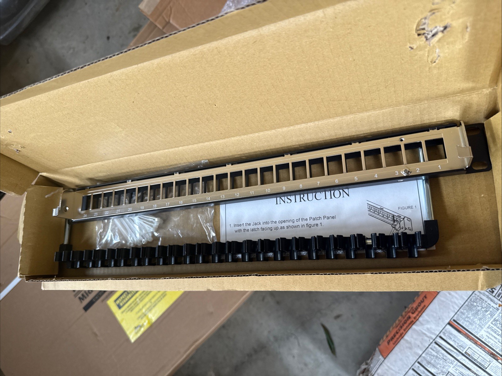 Dynacom 24-Port Keystone Patch Panel, 1RU Lot Of 14 In Box