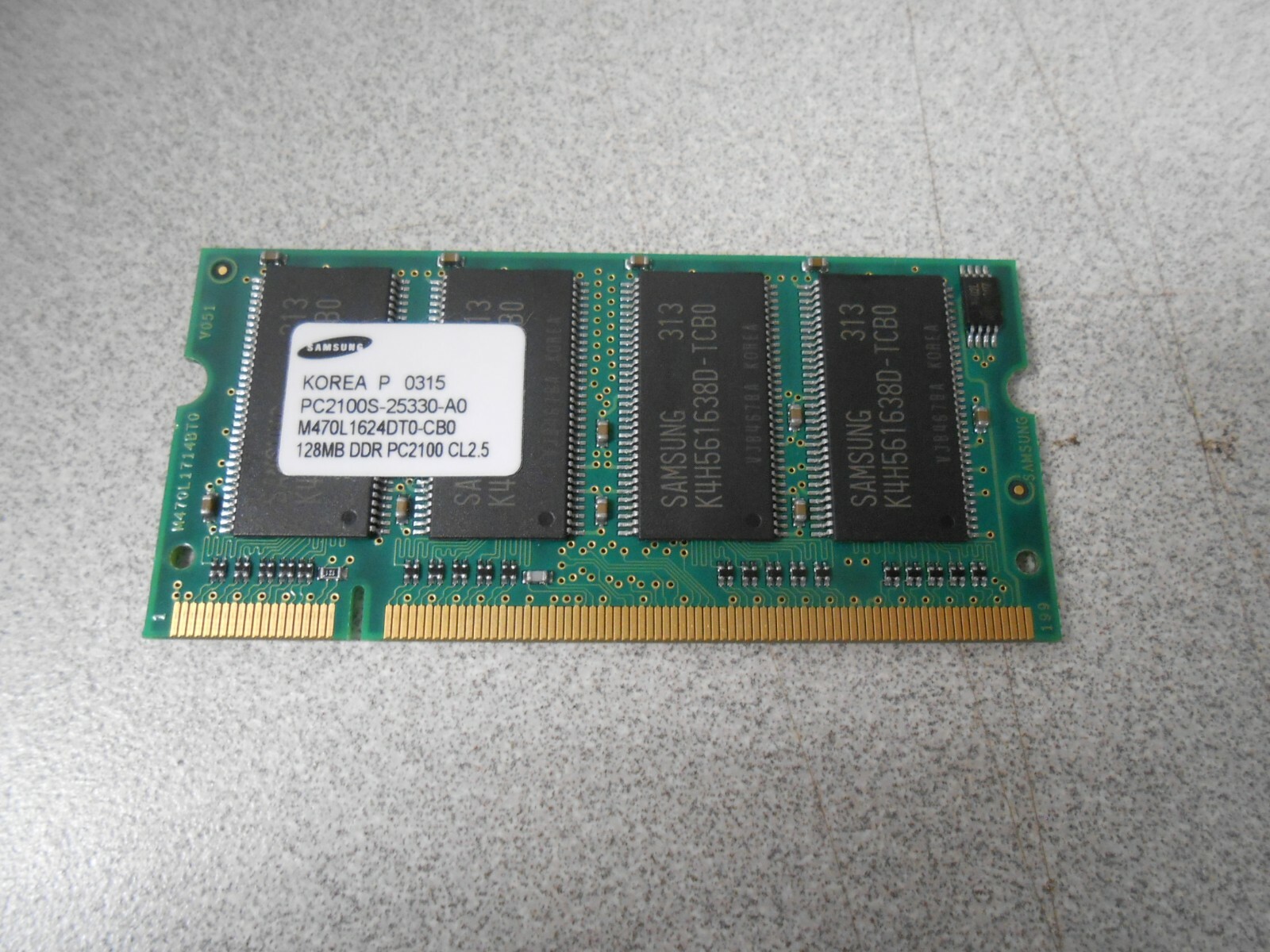 NOS Samsung Memory Module M470L1624DT0-CB0 PC2100S-25330-A0