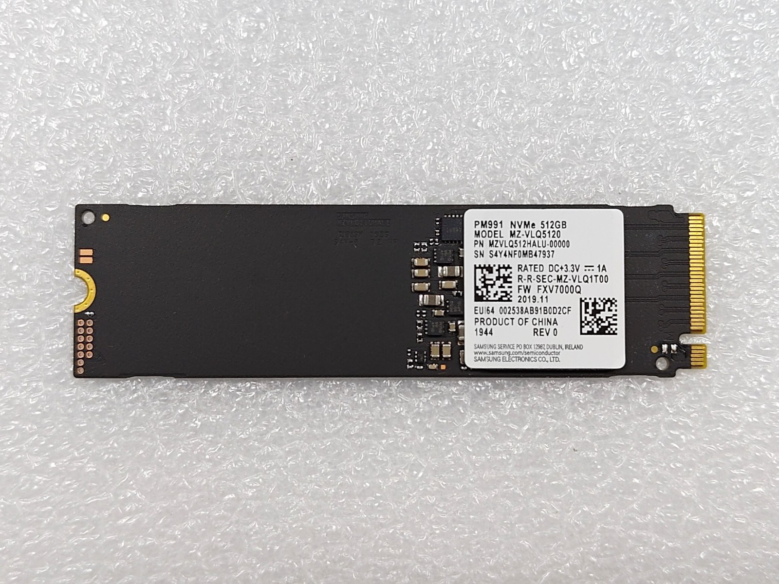 Samsung PM991 512GB M.2 2280 NVMe PCIe 3.0 Internal SSD MZ-VLQ5120