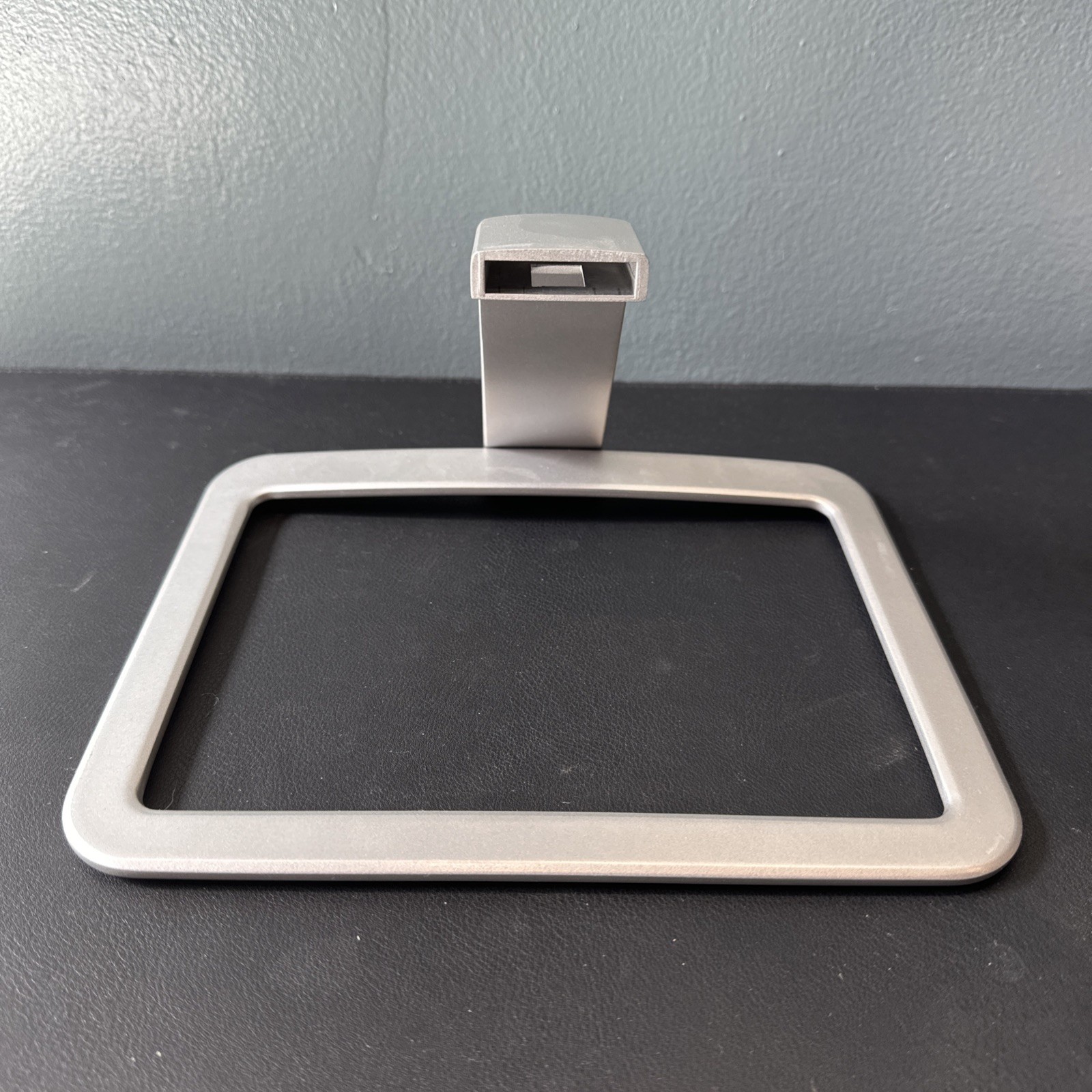 HP 23es 24ec 25es Monitor Stand Base Silver OEM Replacement 22es 24es