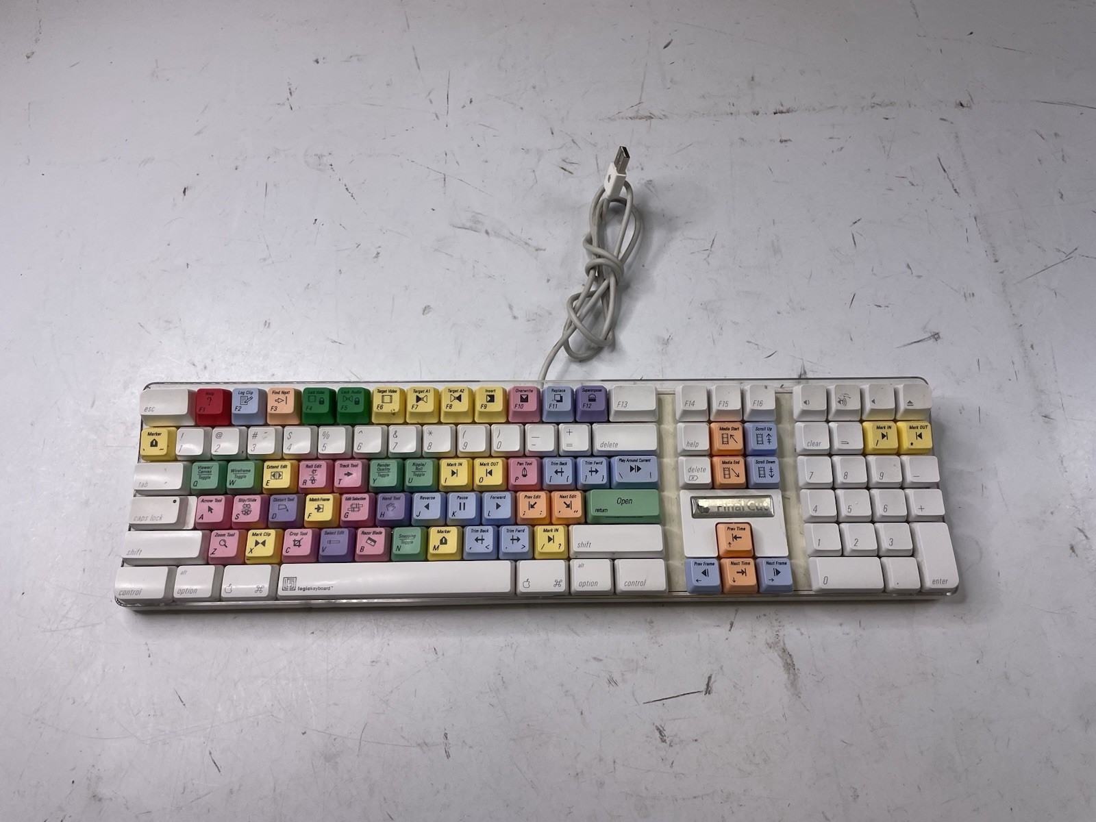 Apple A1048 Digidesign USB Wired Avid Logic Keyboard Final Cut Colored Keys