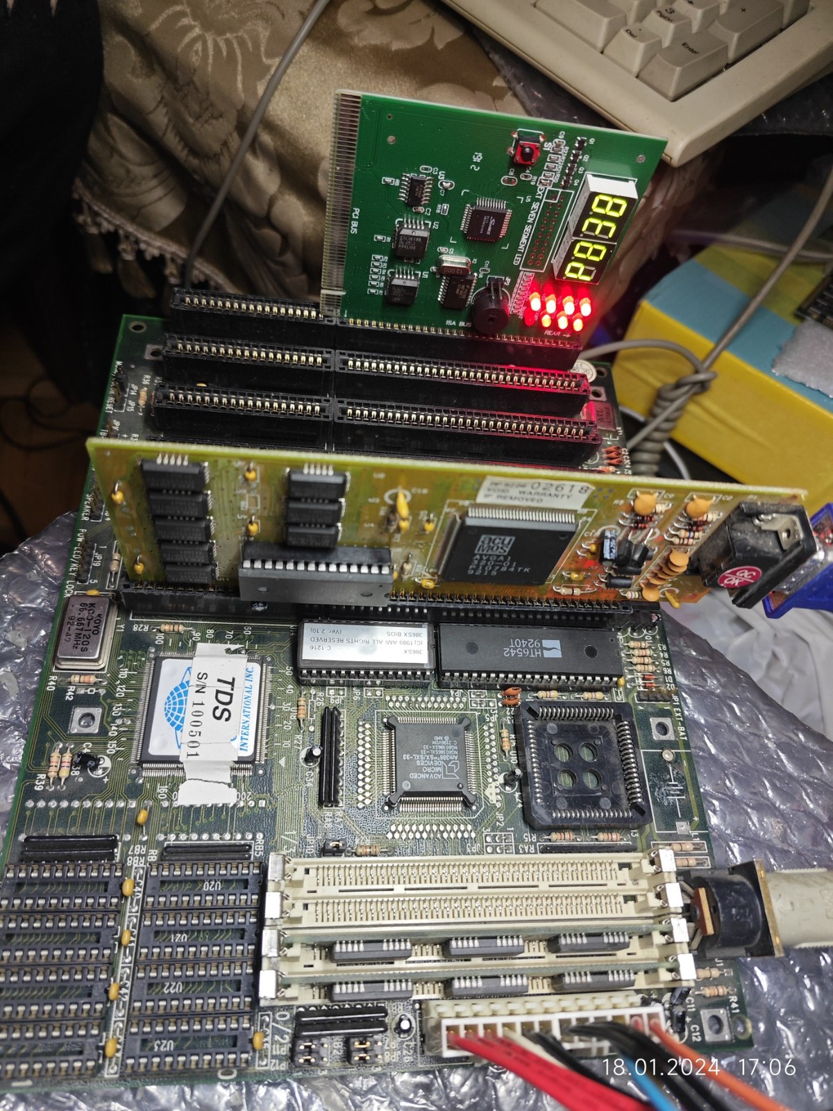 386 pcchips family mini motherboard m396b with integrated cpu