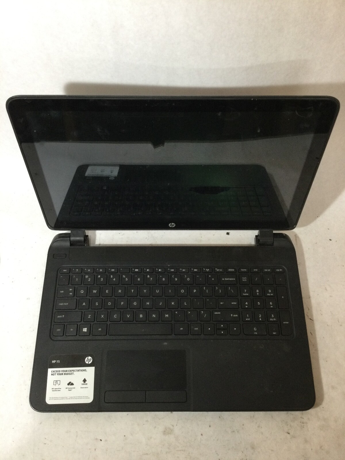 HP LAPTOP 15-F085WM - FOR PARTS - AMD A10 - NO RAM - BROKEN LCD - READ DESC - BB