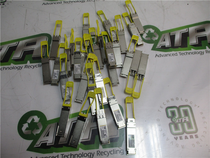 Cisco WSP-Q40GLR4L 40GBASE-LR4 Lite QSFP Plus Transceiver Module Lot of 30