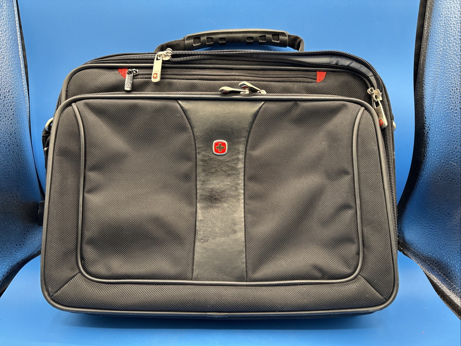 Wenger Black Swiss Gear Laptop Tablet Carrying Briefcase Travel Bag