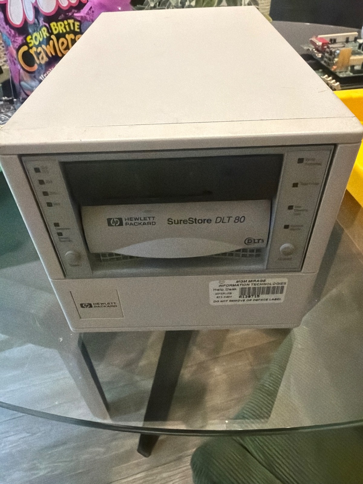 HP SureStore DLT 80 external drive, model: C5726A