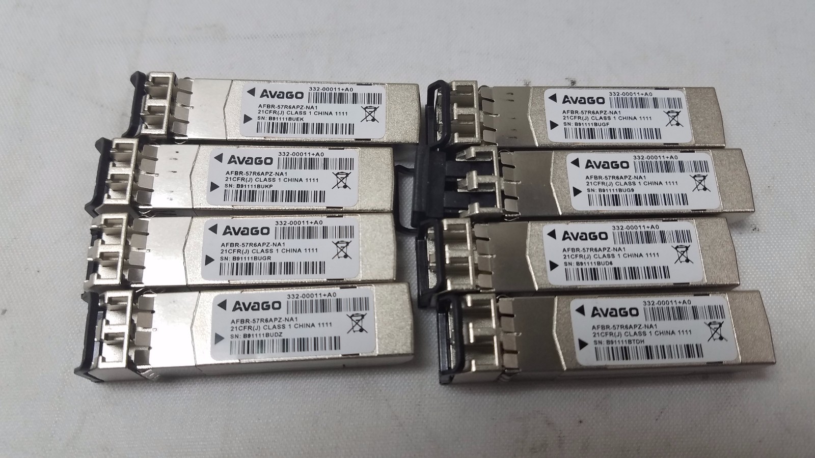 Lot of 8 NETAPP AVAGO 332-00011-A0 AFBR-57R6APZ-NA1 4.25GB GBIC Transceiver SFP