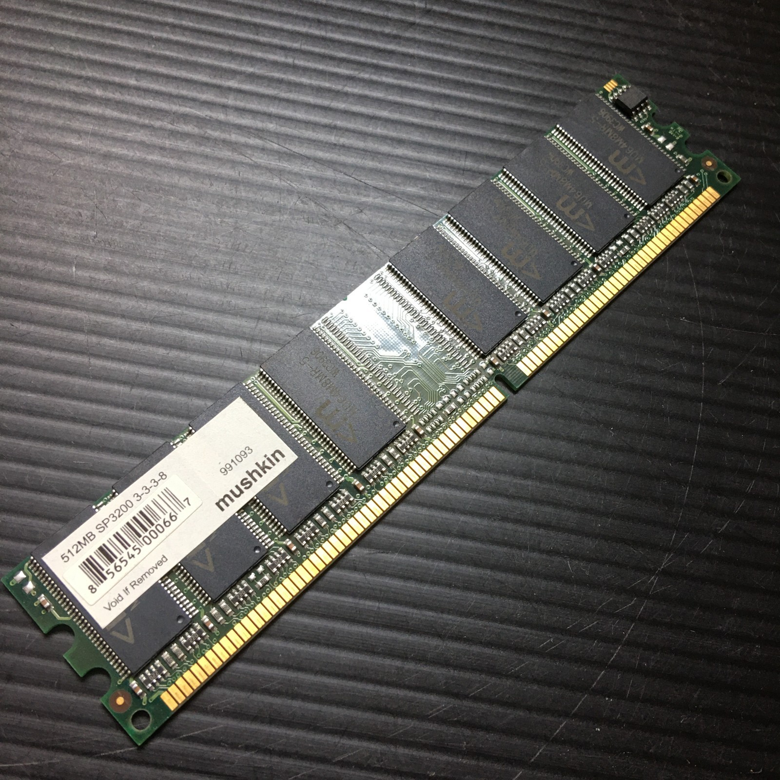 512 MB DDR-RAM 184-pin PC-3200U nonECC CL3  'Mushkin 991093'