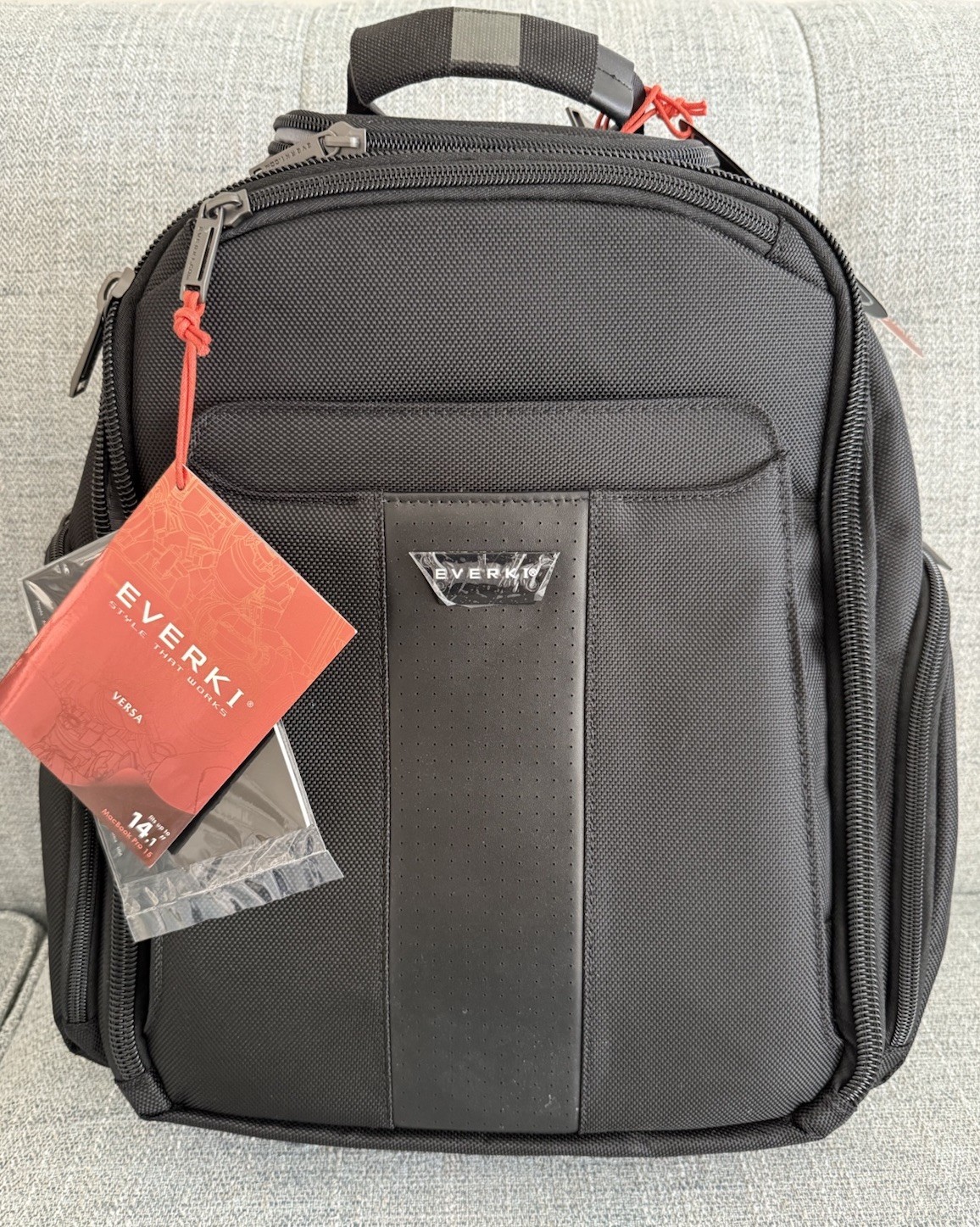 NWT Everki Versa 14.1 Inch Travel Checkpoint Friendly Laptop Black Backpack