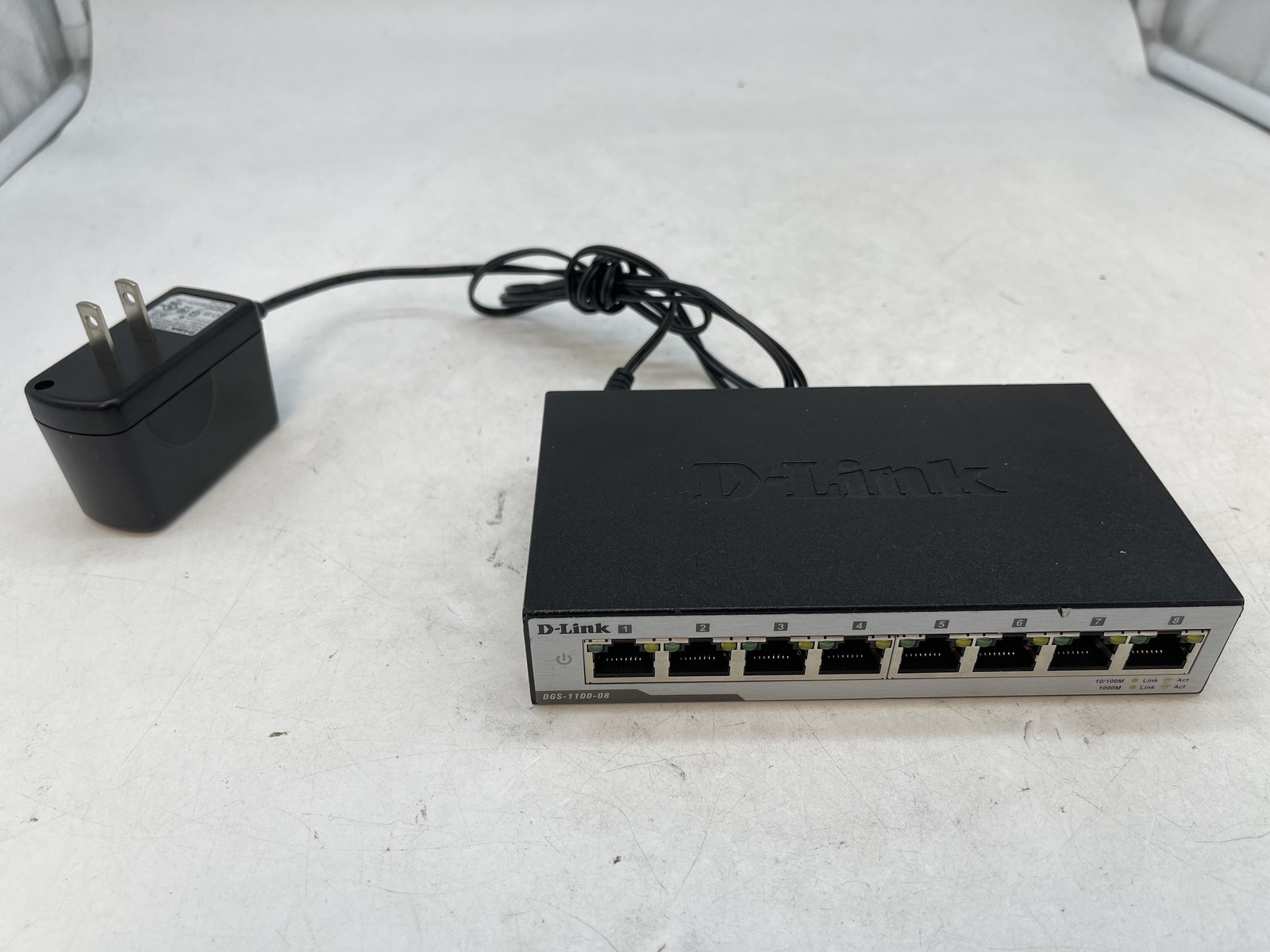 D-Link DGS-1100-08P] 8-Port Gigabit Smart Managed Switch - 