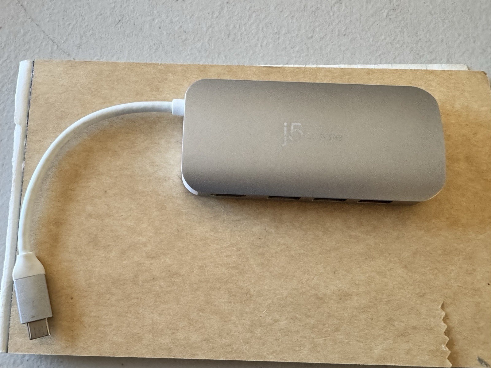 J5 Create USB Type-C Multi adapter HDMI/Ethernet/USB 3.1 9-in-1 Model JCD383