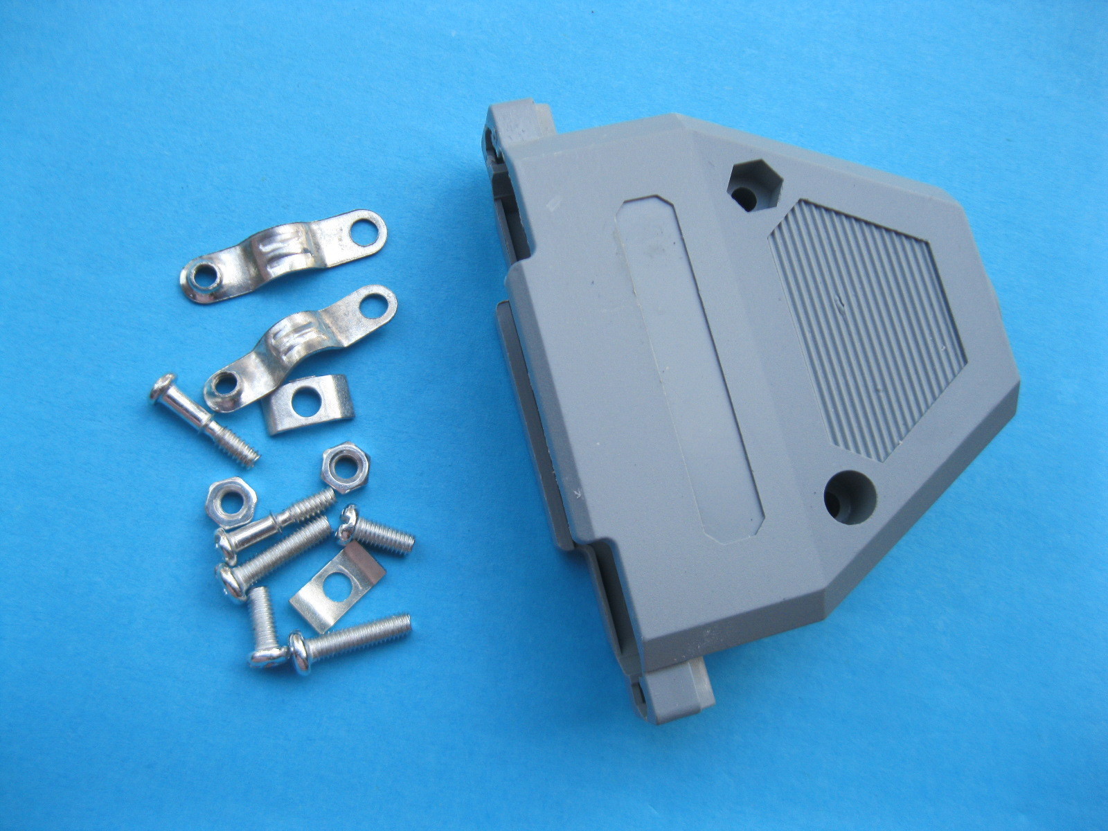 10 pcs D-Sub Hood Cover Plastic Shell for 37Pin 2 Rows DIP D-Sub Connector New