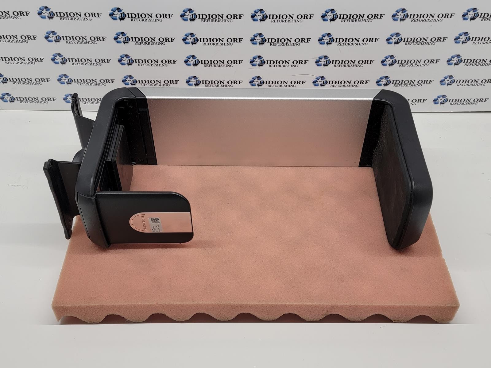 Humanscale CPU Holder [Desktop] P/N:CPU600 Grade B, SKU 21064