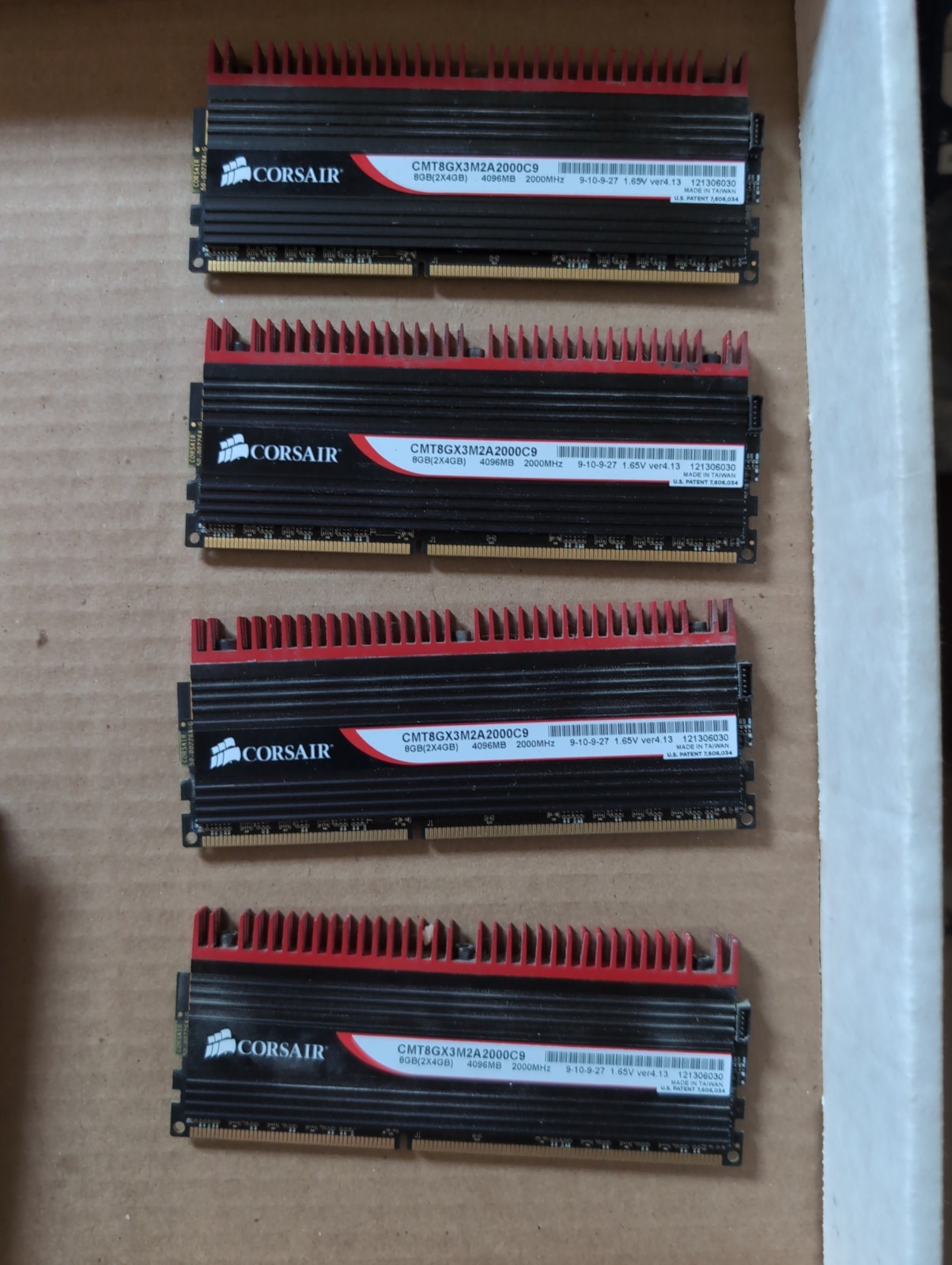 Untested 4x4GB (16GB Total) DDR3 Corsair Dominator-GT 2000MHz RAM Memory Sticks