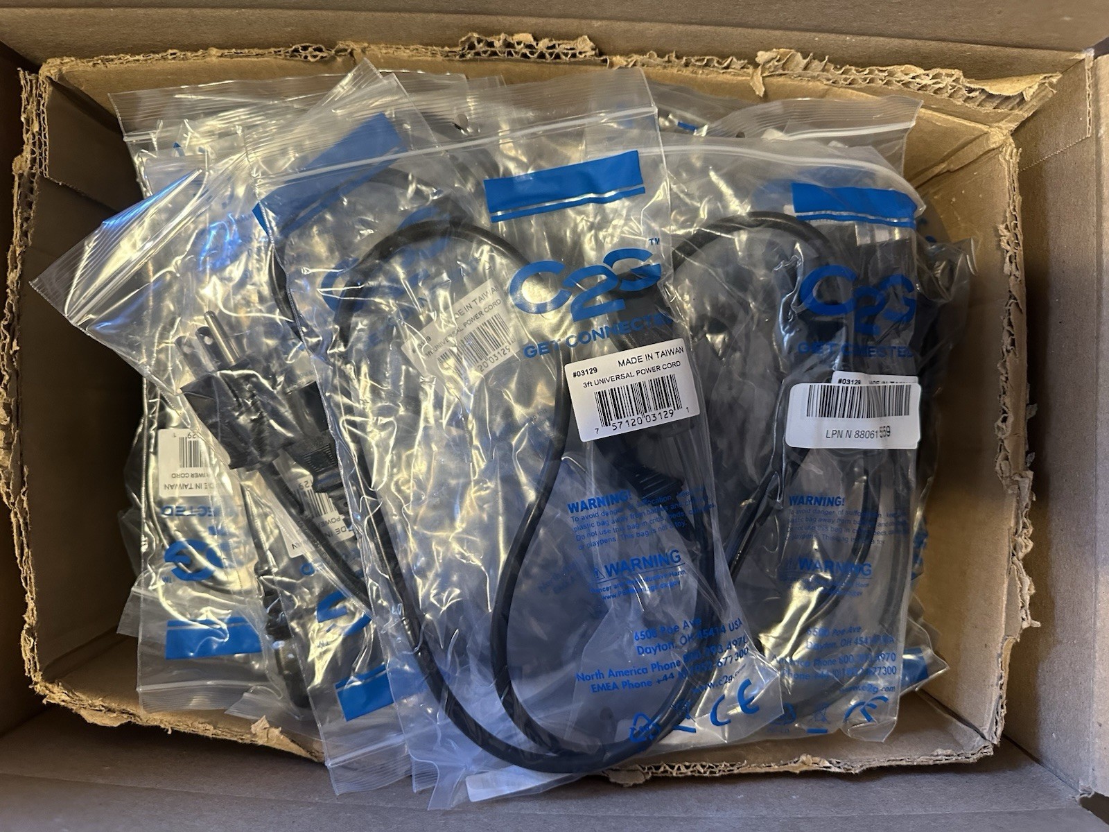 C2G 03129 3FT UNIVERSAL POWER CORD - LOT OF 89 Brand New Sealed