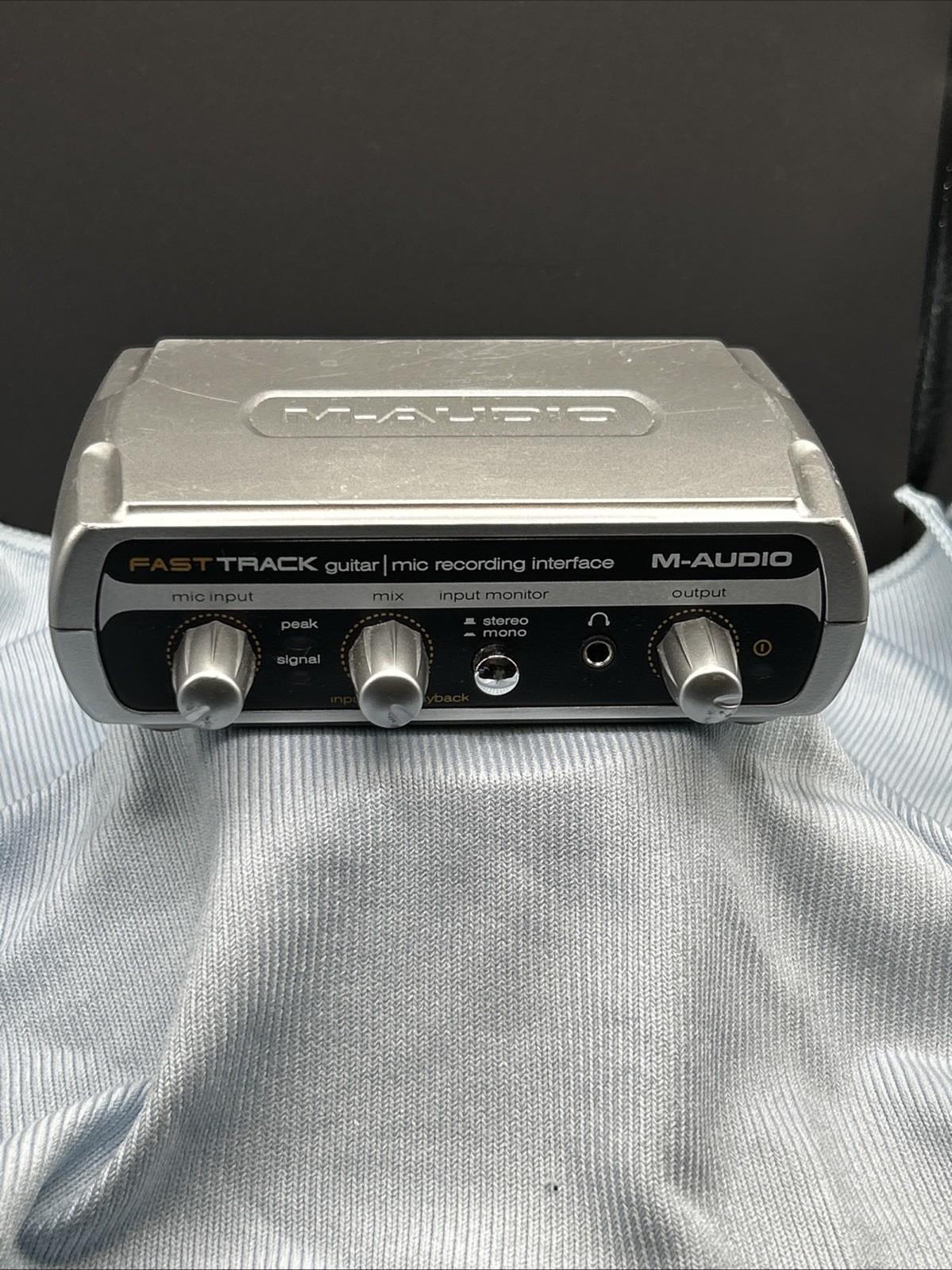 M-Audio Fast Track Guitar Instrument Mic Recording  USB Digital Audio Interface 