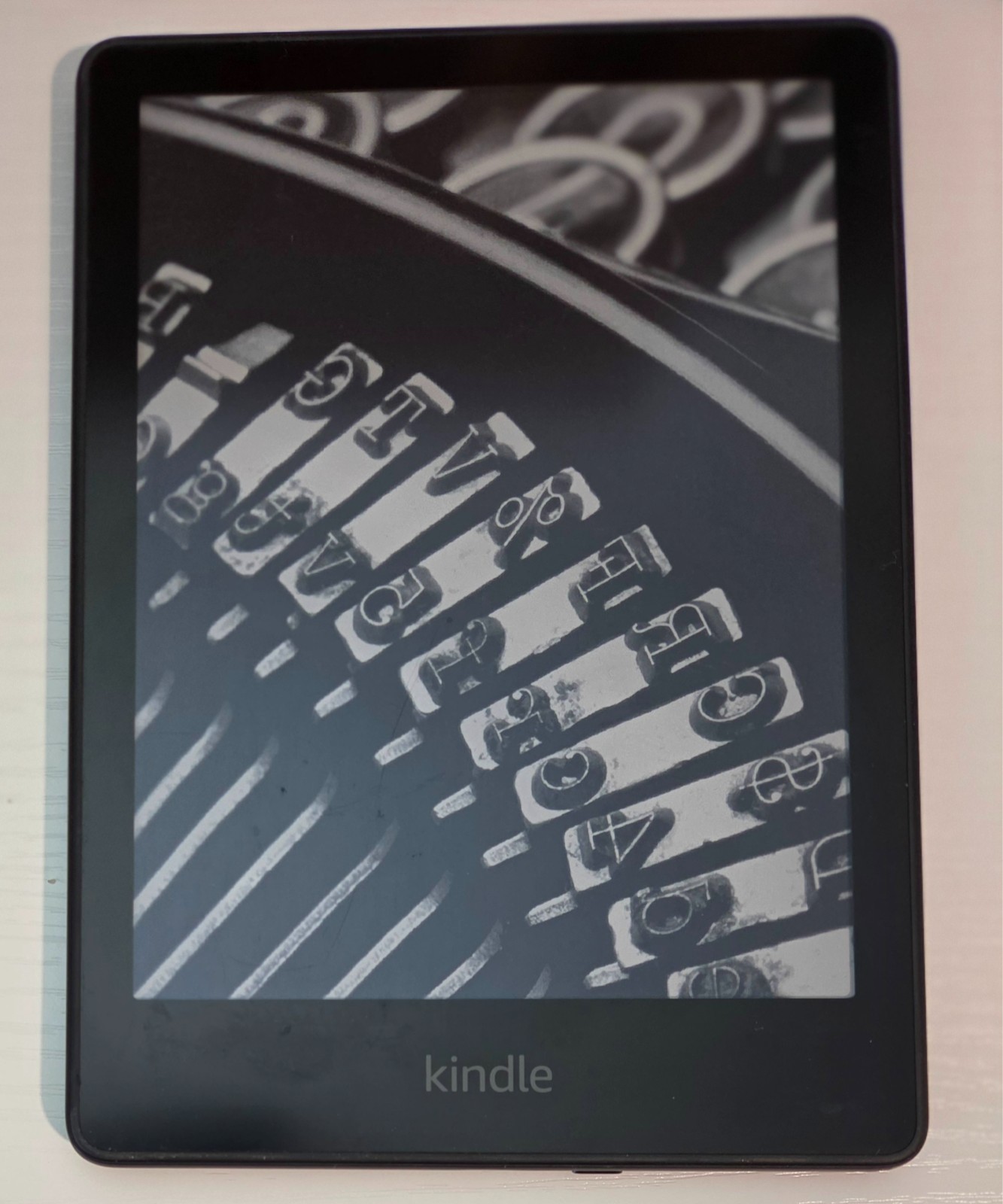 Amazon Kindle Paperwhite (11th Generation) 6.8in, Black, 8gb, [Grade B]