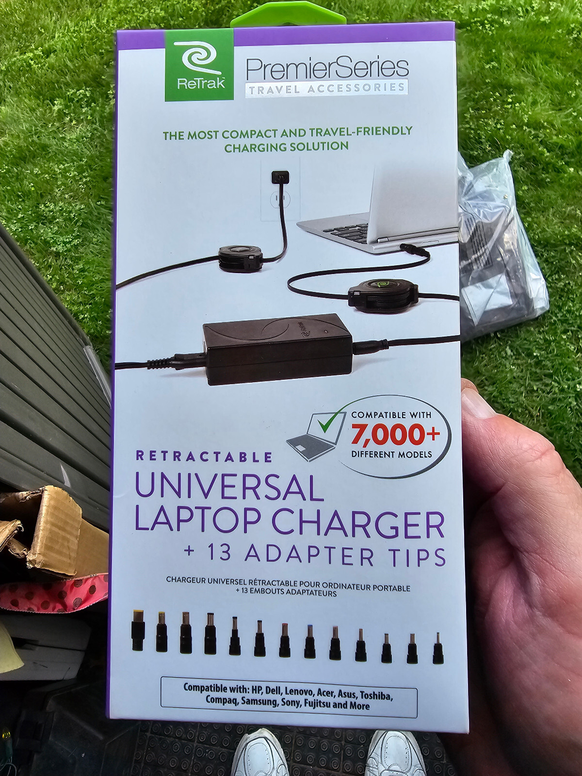 ReTrak Premier Series Retractable Universal 65W Laptop Charger w/13 Tips