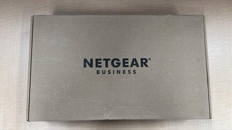 NETGEAR 24 Port PoE+ x 1G SFP Ethernet Managed Switch (GS324TP-100NAS)- Open Box