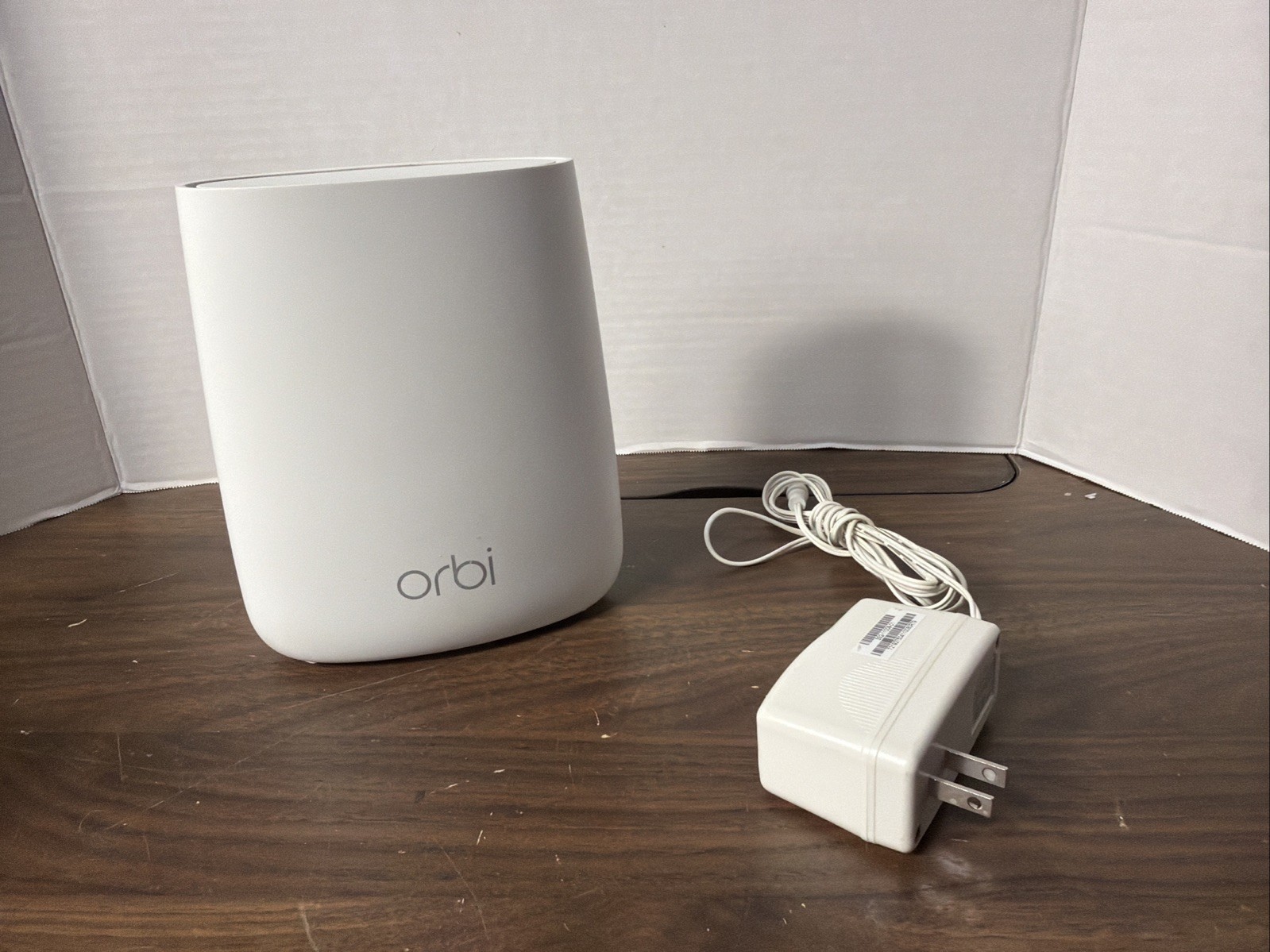 NETGEAR Orbi RBS20 satellite home mesh network WiFi includes 12 V 1.5 A adapter 