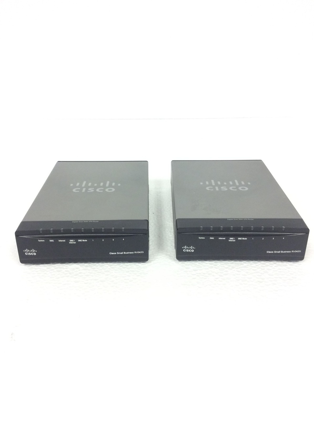 Lot Of 2 Cisco RV042G Gigabit Dual Wan VPN Router, No Ac Adapter, 