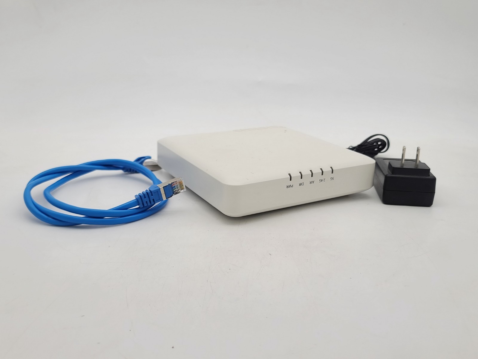 RUCKUS ZONEFLEX R600 DUAL-BAND WIRELESS ACCESS POINT 802.11AC GIGABIT 1300MBPS