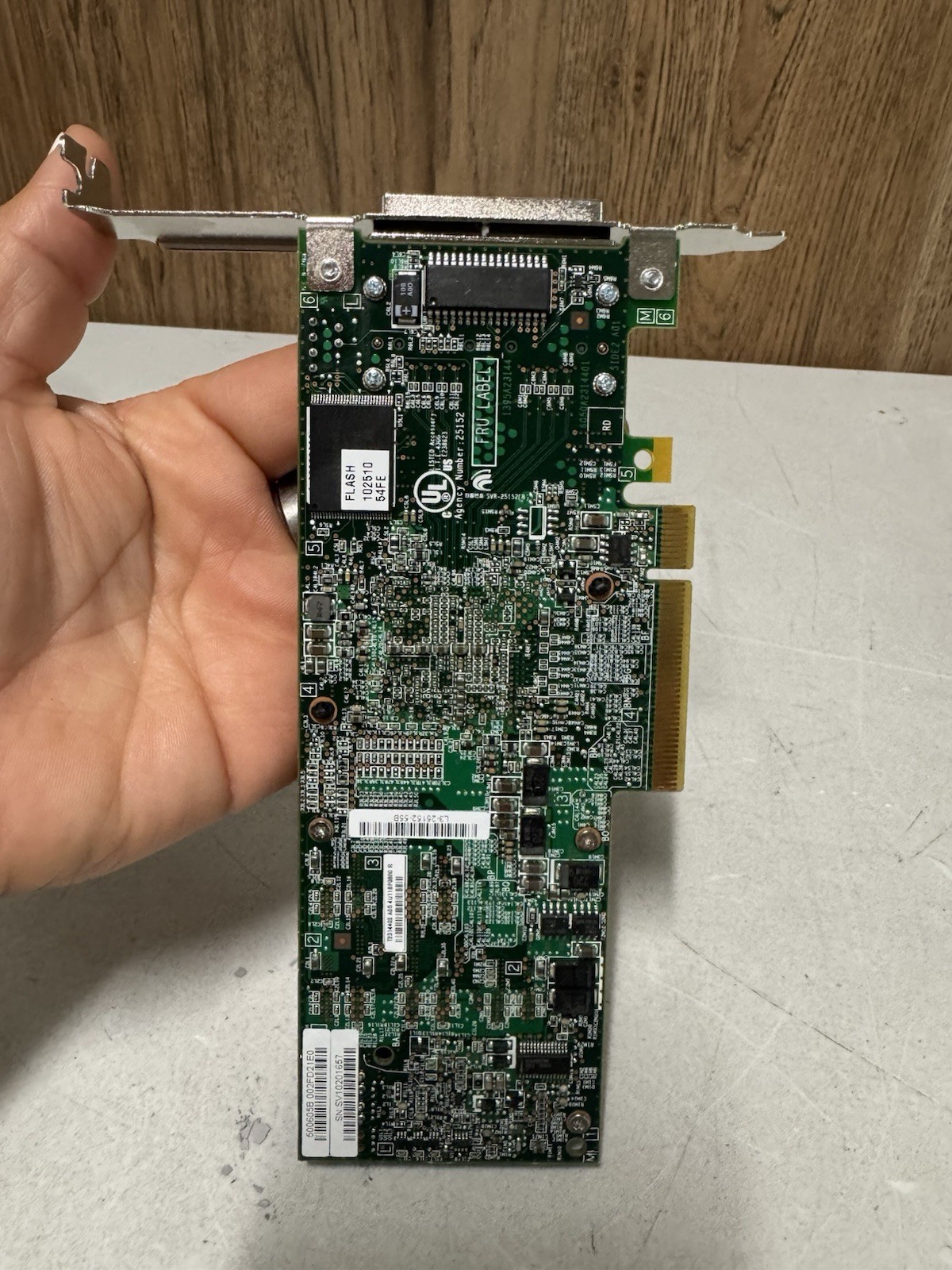 LSI MegaRAID PCIe SAS RAID Controller Card w/ Battery BAT1S1P IBM 81Y4451