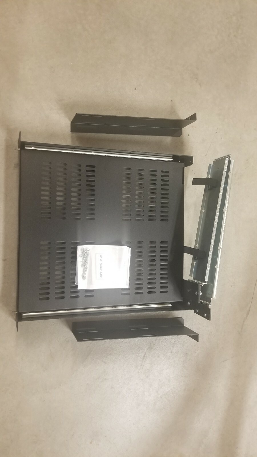 Chatsworth CPI 18" Sliding Rack Shelf 12339-719 / 12339719 (NEW OPEN BOX)
