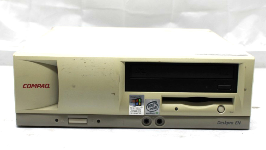 Vintage Compaq DeskPro EN Pentium III 733MHz 512MB RAM no Drives