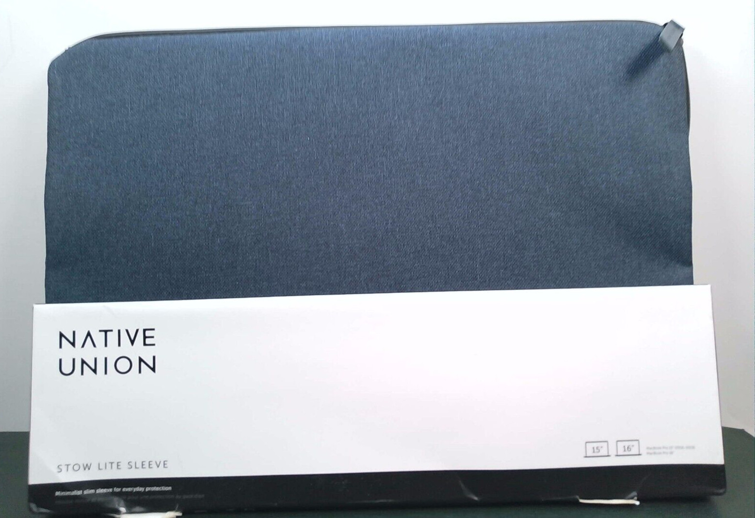 Native Union - Stow Lite Sleeve - For MacBook Pro 15" (2016-19) & 16" - OpenBox