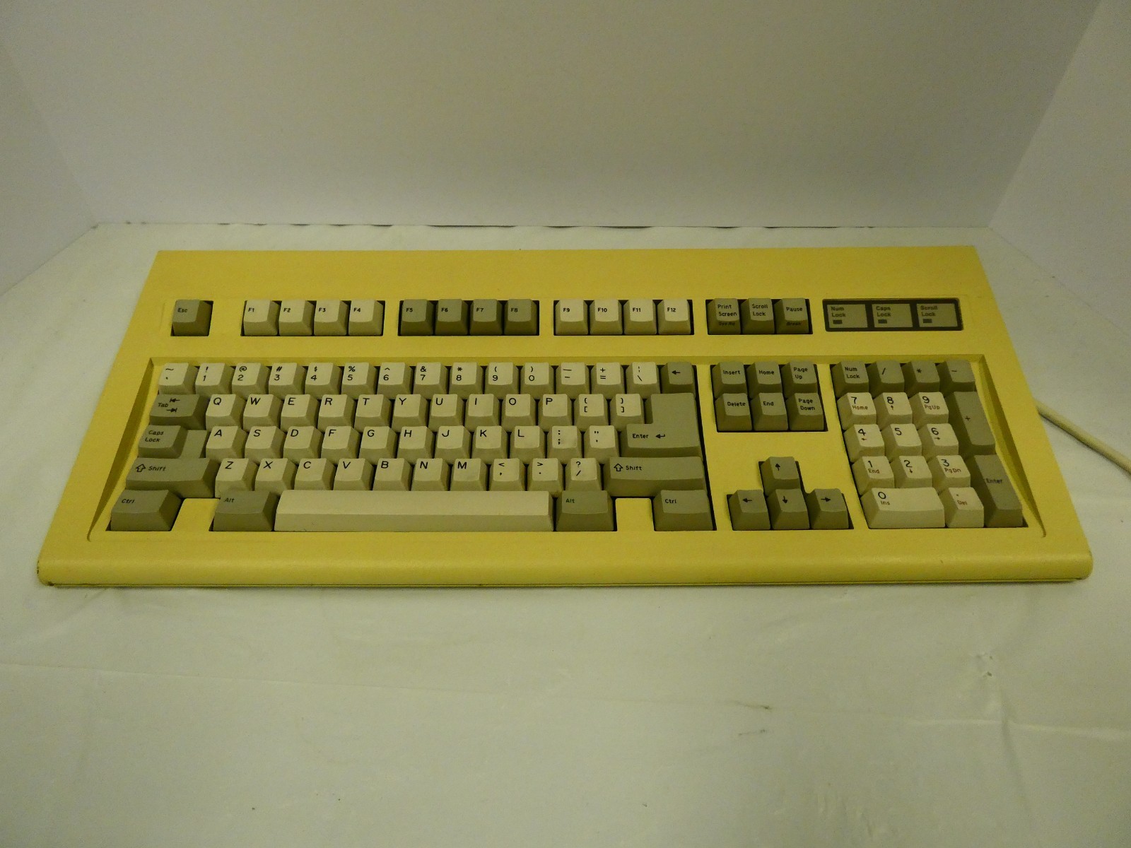Vintage Honeywell Keyboard 101RX43S-19E-J  Significant Yellowing, Not Tested