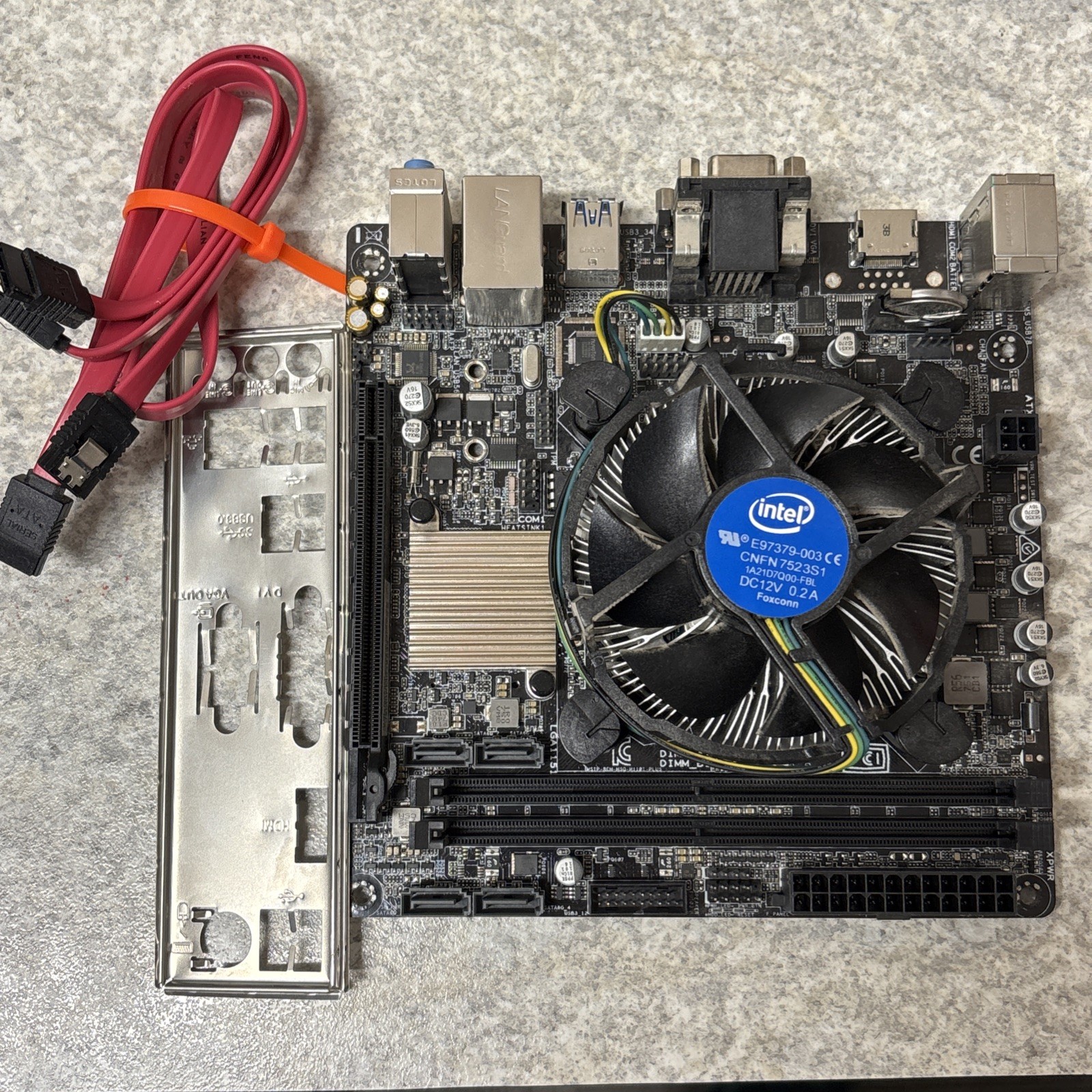 ASUS H110I-PLUS MicroATX Motherboard + Intel Core i5-7400 3.00GHz x2 SATA