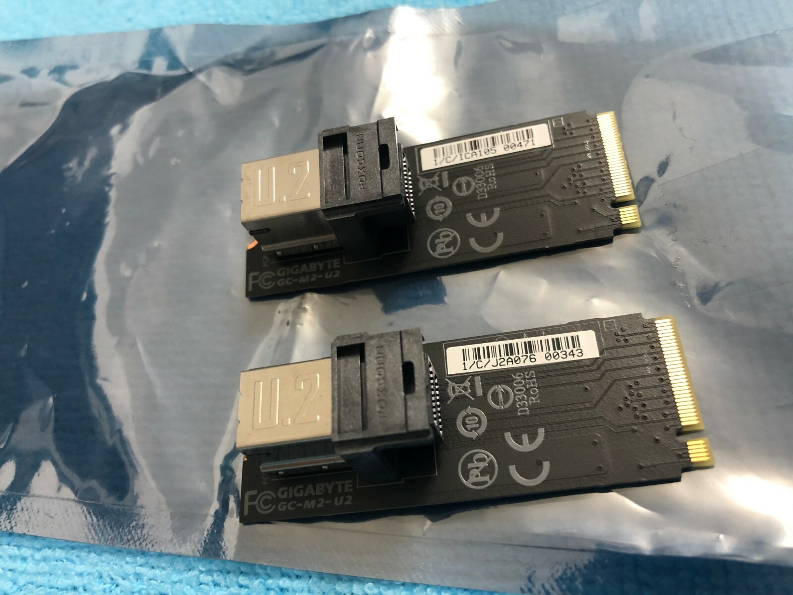 2 pcs Gigabyte M.2 to U.2 Mini-SAS Add-In Card Components Other GC-M2-U2-MiniSAS