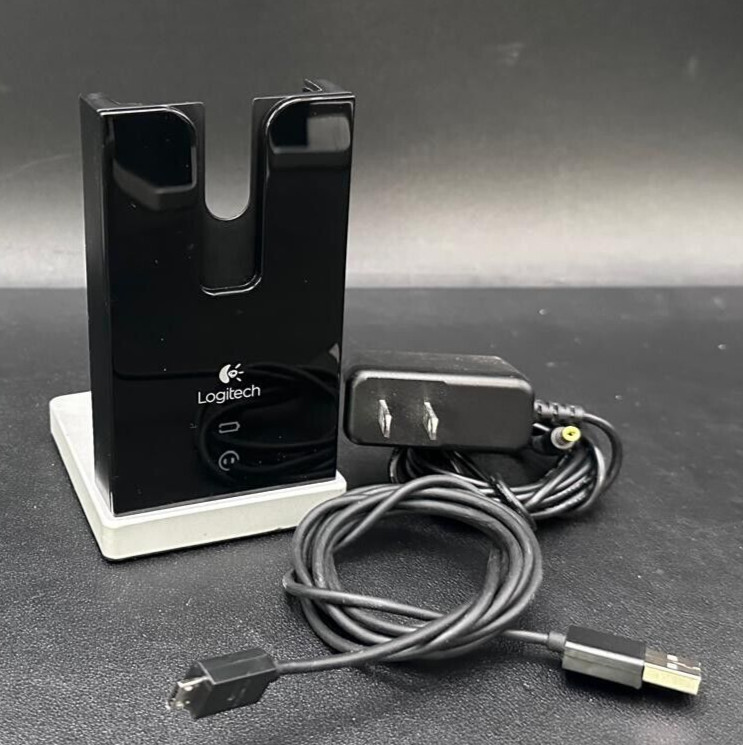 LOT OF 7 - Logitech A-00049BS Dual H820e Headset Charge Station Dock Base