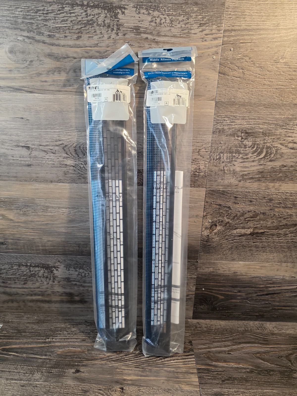 Middle Atlantic FWD-VT1 Forward Tool-Less Blank Panel - New X2